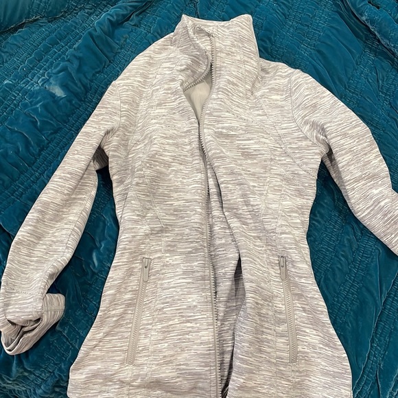 LULULEMON DEFINE JACKET - Picture 2 of 3